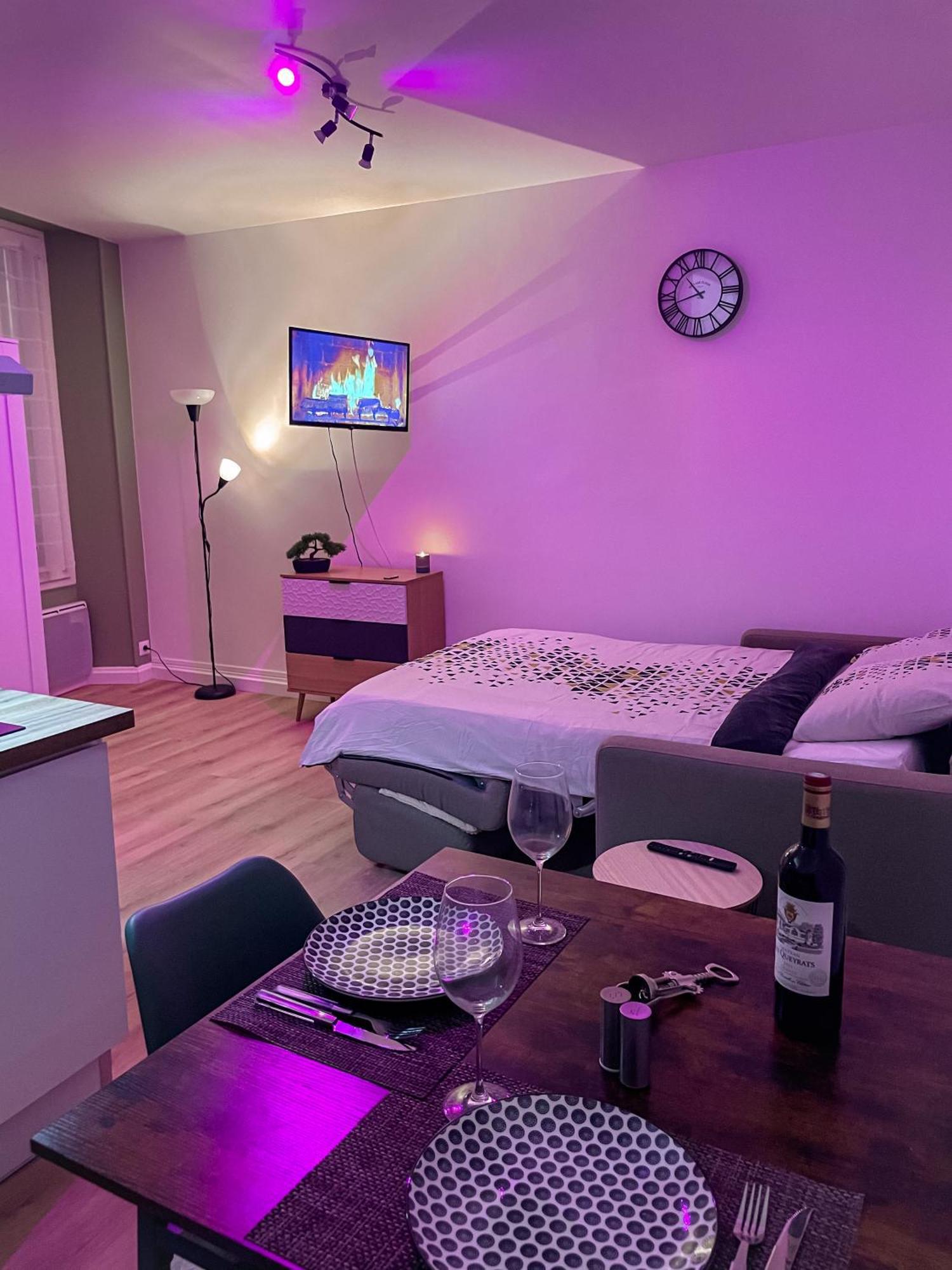 Escapade Ardechoise - Parking Gratuit - Chateau A 2 Pas Обена Экстерьер фото